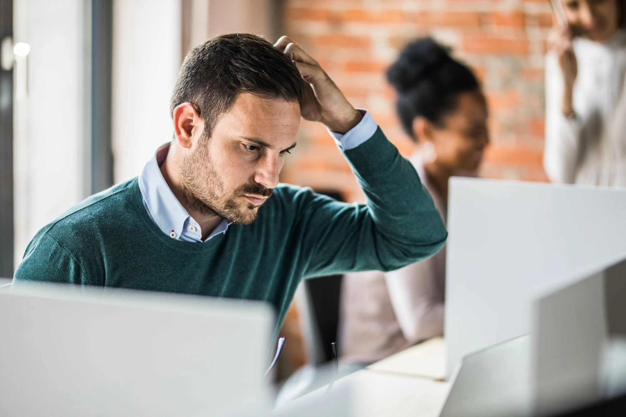 آراد برندینگ